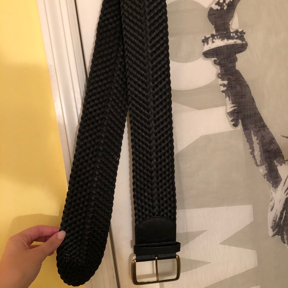 Black H&M belt